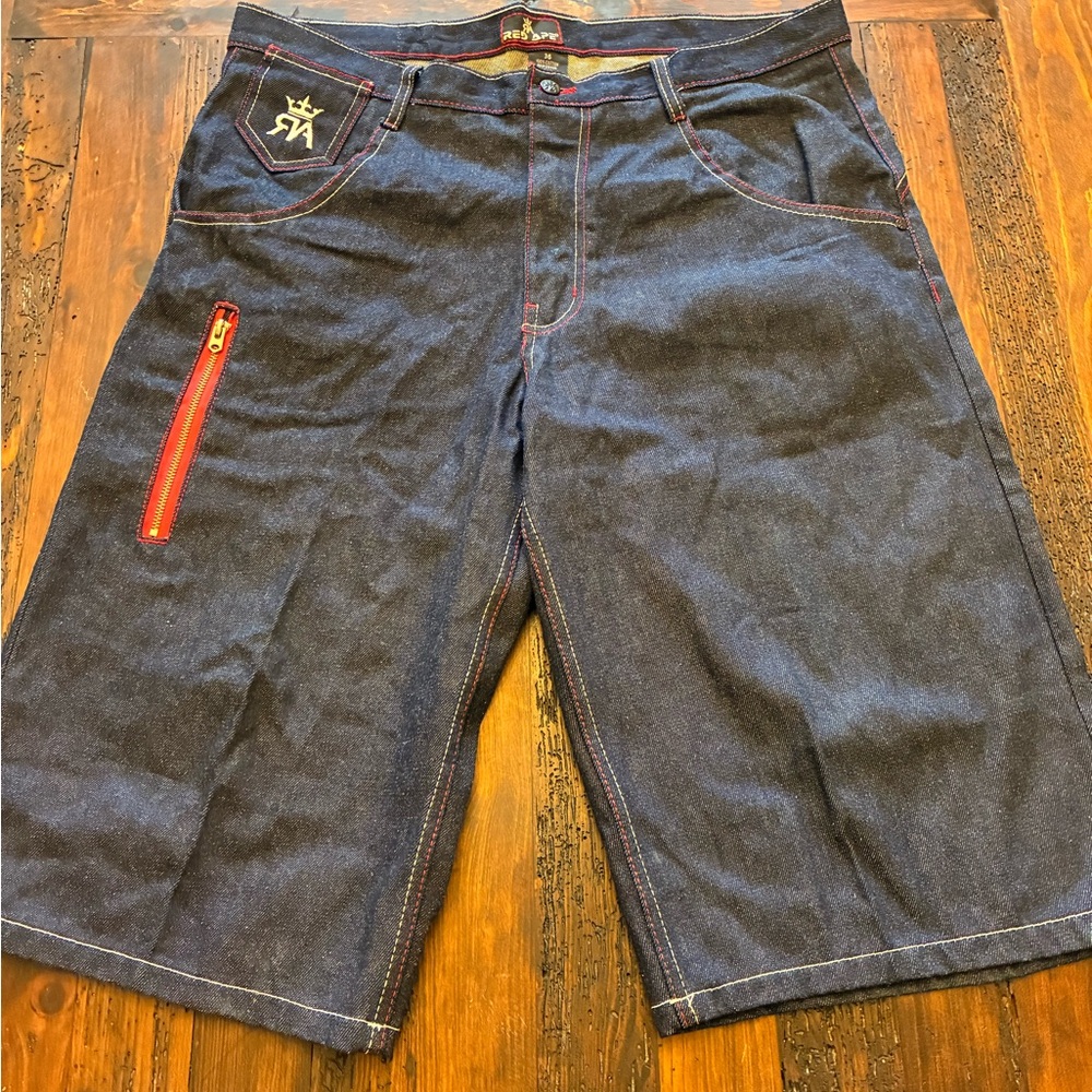 Vintage Red Ape Y2K Long Denim Shorts Men's 36 Cotton Jorts Streetwear Hip Hop